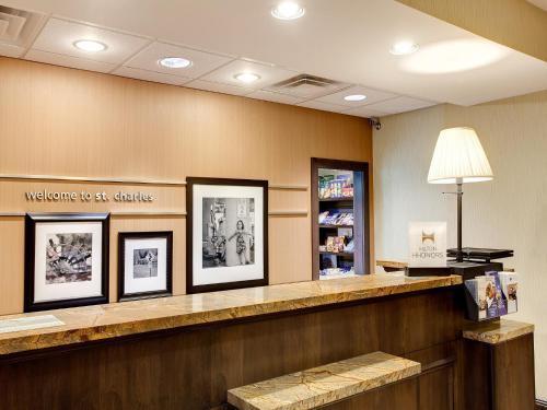 Hampton Inn & Suites Chicago/Saint Charles Kültér fotó